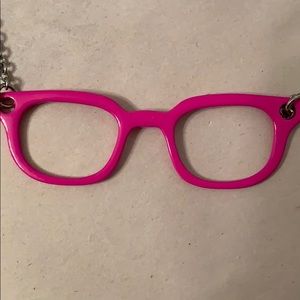 👓Pink eyeglass frame necklace
